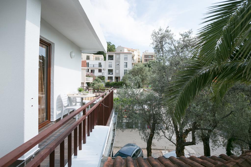 Milan'S Apartments Sveti Stefan Ngoại thất bức ảnh