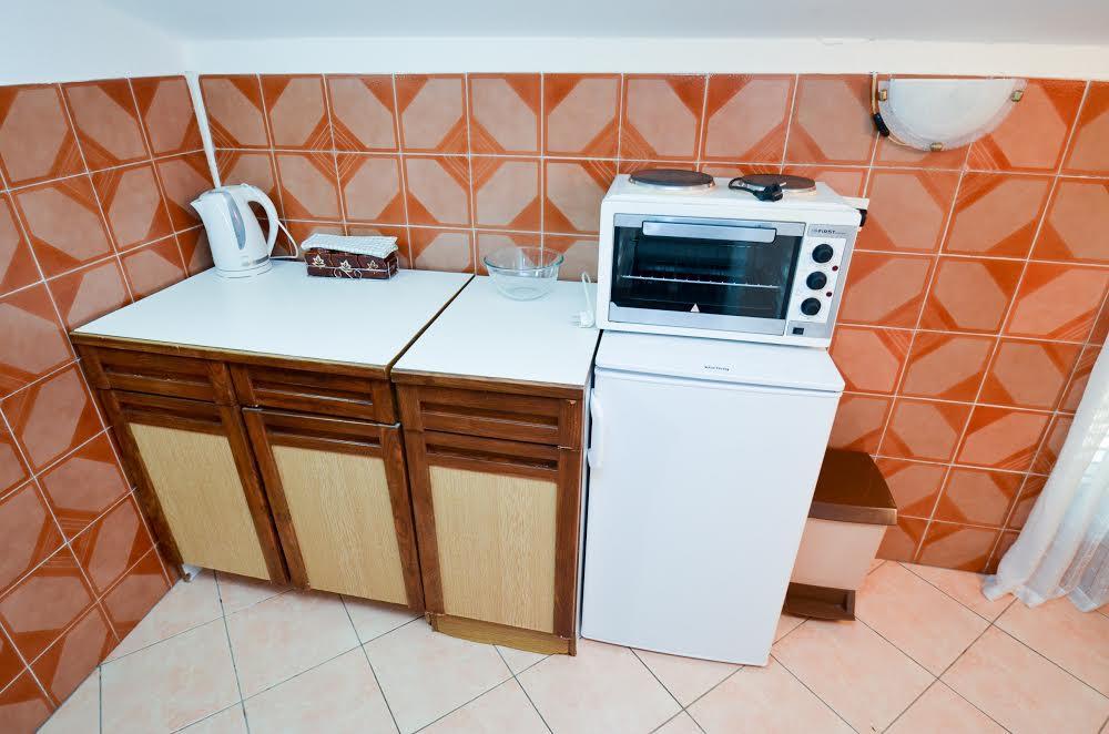 Milan'S Apartments Sveti Stefan Ngoại thất bức ảnh